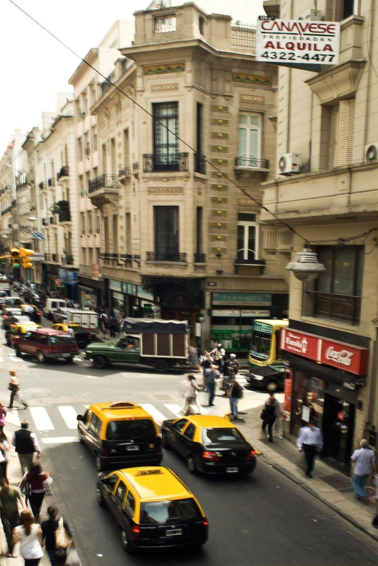 فندق هوتل فروسارد بوينس آيرس المظهر الخارجي الصورة